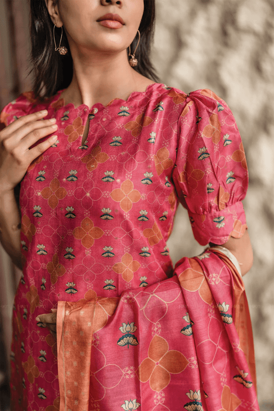 Amrah Wholesale Dhuesha 01 Crepe Printed Kurti Pant Dupatta Set - Amrah Wholesale