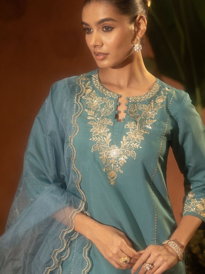 Amrah Wholesale Dhunancy 01 Chanderi Silk Embroidered Kurti Pant Dupatta Set - Amrah Wholesale