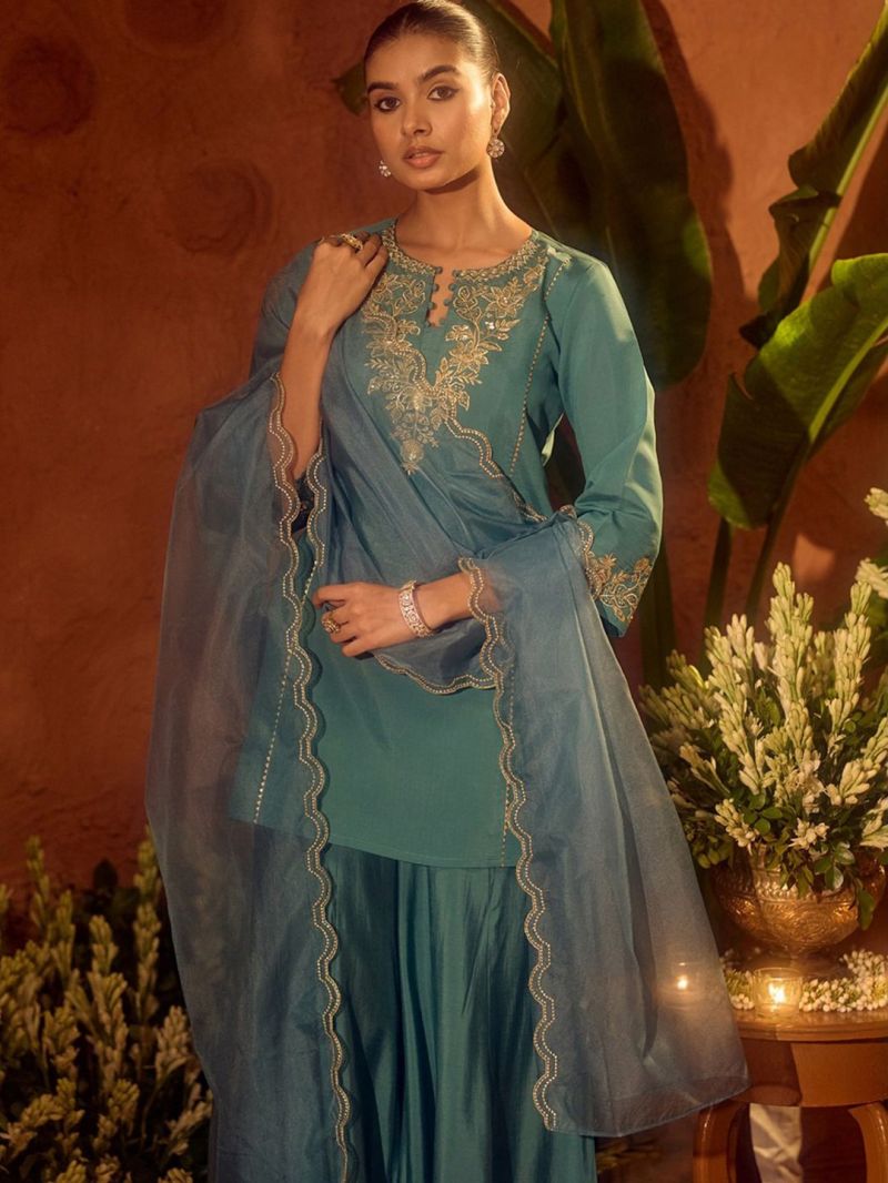 Amrah Wholesale Dhunancy 01 Chanderi Silk Embroidered Kurti Pant Dupatta Set - Amrah Wholesale