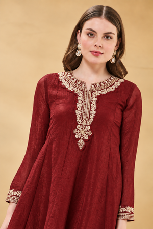 Amrah Wholesale Drd Dy 3 Vichitra Embroidered Kurti Pant Dupatta Set