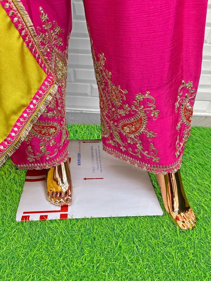 Amrah Wholesale Farshi Daur 2641 To 2643 Chinon Embroidered Dress Material - Amrah Wholesale