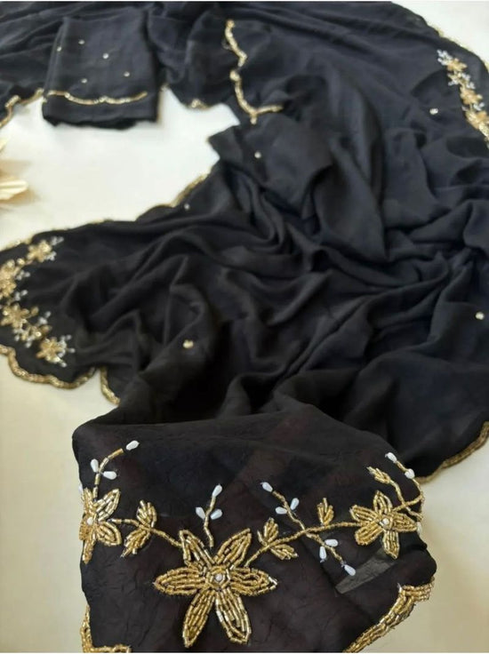 Amrah Wholesale Floral Handwork Ah Rangoli Crush Embroidered Saree - Amrah Wholesale
