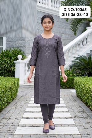 Amrah Wholesale Jamini 10065 And 10067 Gadwal Silk Kurti