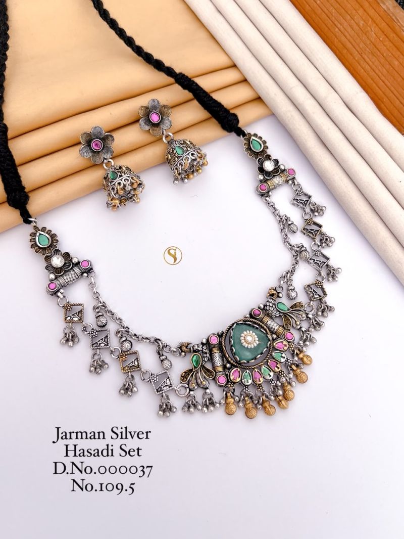 Amrah Wholesale Jarman Silver Ghungroo Hasdi Set 2 Jarman Silver Necklace Set