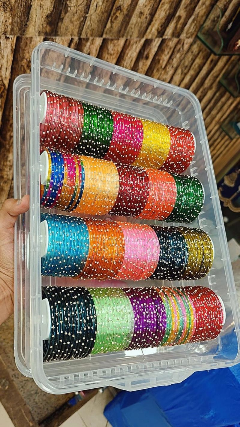 Amrah Wholesale Jelly Stone Glass Attractive Bangles Set 14 Glass Stone Work Imitation Jewellery