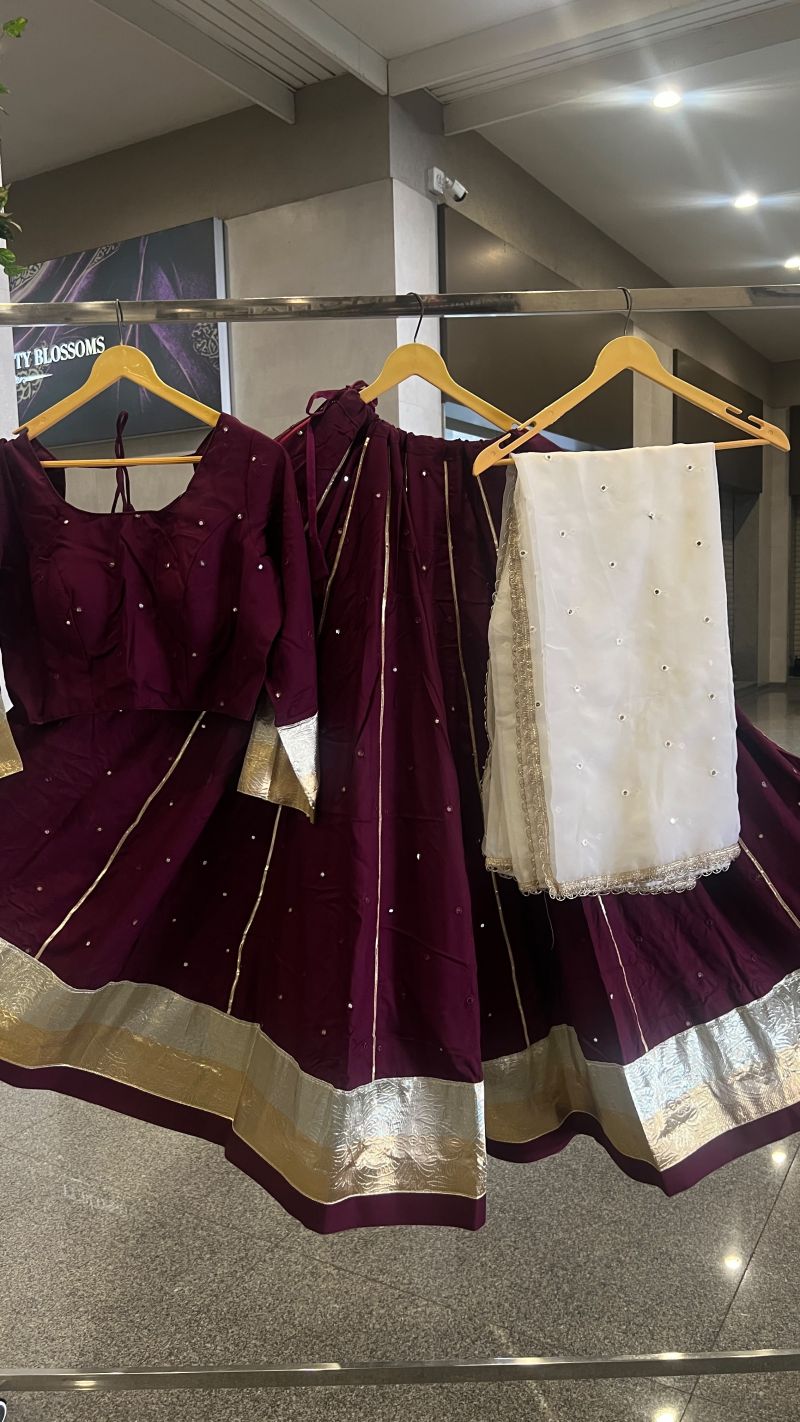 Amrah Wholesale Jhamkudi Vol 1 Rayon Mirror Work Stitched Navratri Lehenga Choli - Amrah Wholesale