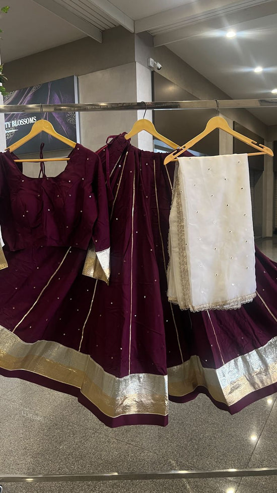 Amrah Wholesale Jhamkudi Vol 1 Rayon Mirror Work Stitched Navratri Lehenga Choli - Amrah Wholesale