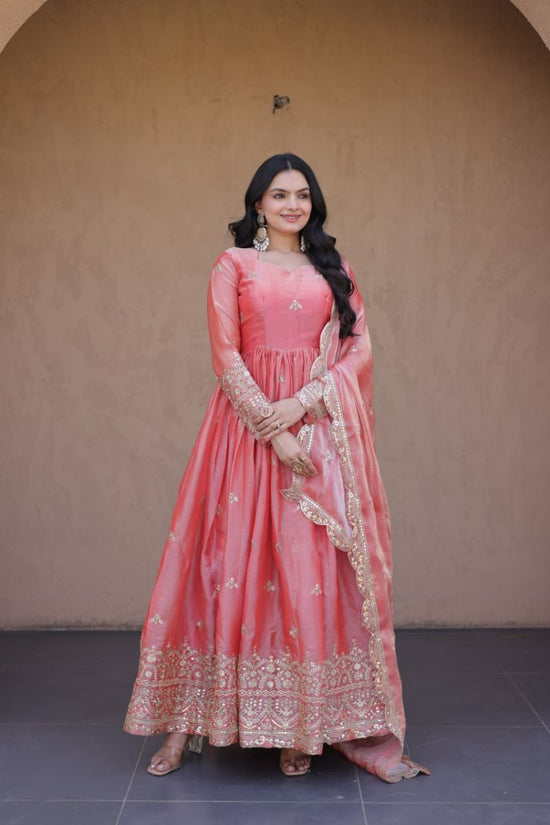 Amrah Wholesale Ka 1260 Fendi Silk Embroidered Gown