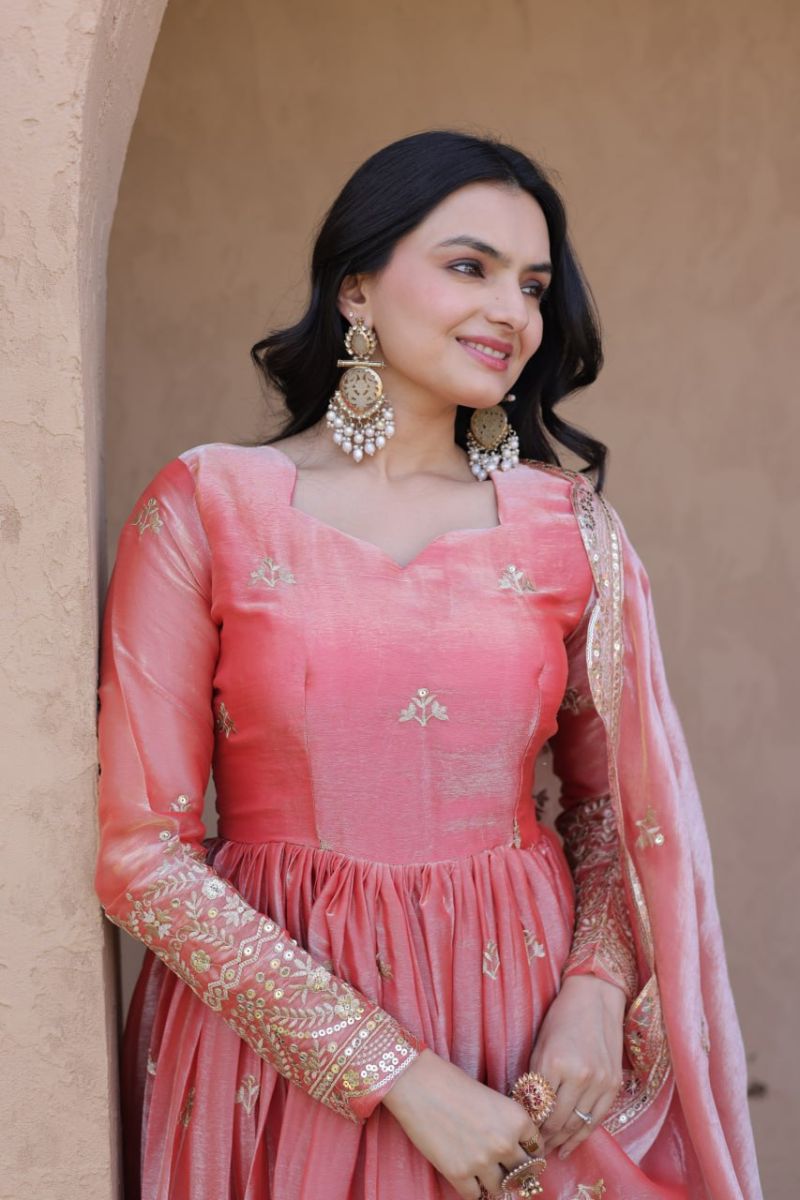 Amrah Wholesale Ka 1260 Fendi Silk Embroidered Gown