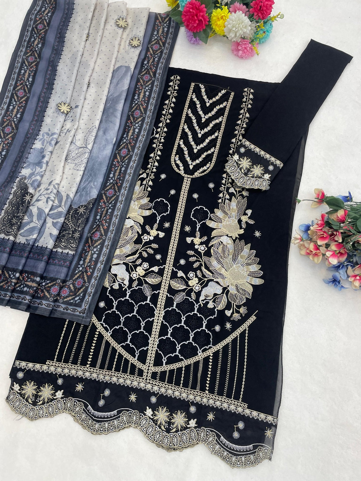 Amrah Wholesale Mah E Rooh 4224 Faux Georgette Pakistani Suit - Amrah Wholesale