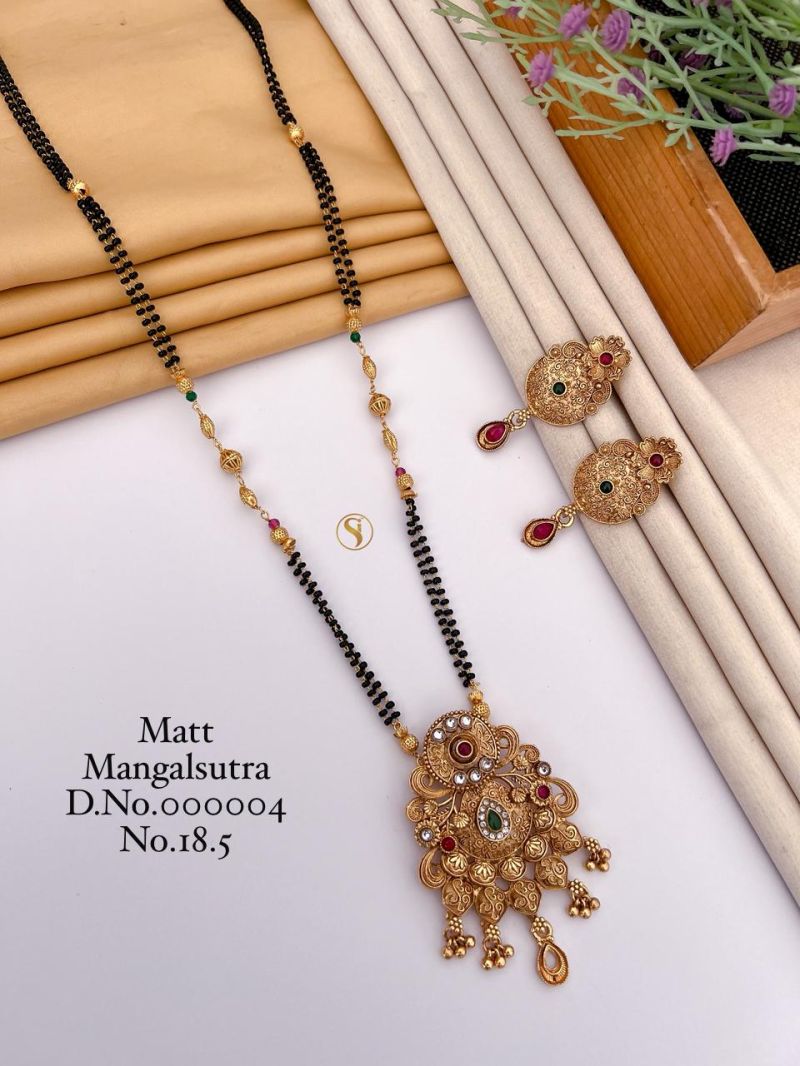 Amrah Wholesale Matt Ghungroo Fancy Mangalsutra 18 Matt Diamond Imitation Jewellery Set