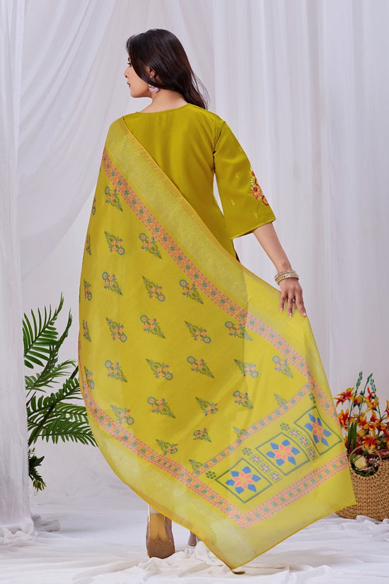 Amrah Wholesale MD 102 Roman Silk Kurti Pant Dupatta Set - Amrah Wholesale