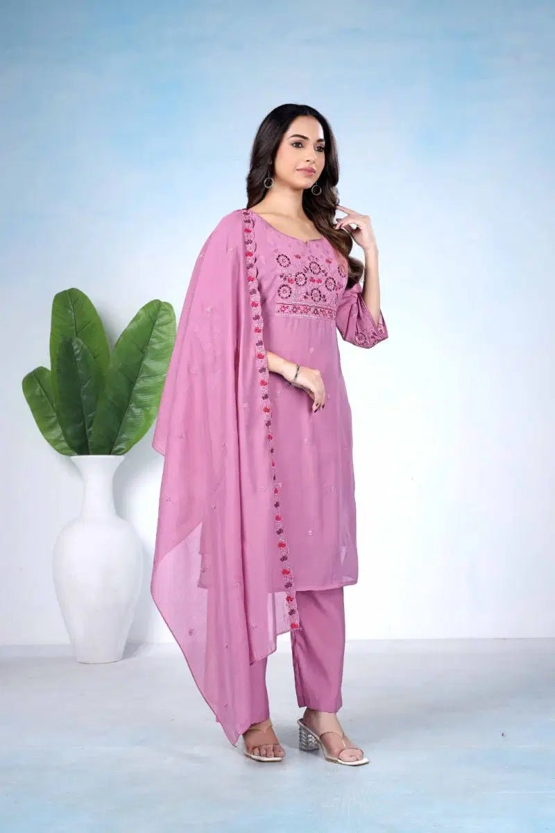 Amrah Wholesale Md 106 Mul Chanderi Embroidered Kurti Pant Dupatta Set - Amrah Wholesale