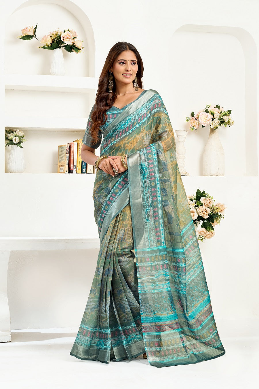 Meera 325