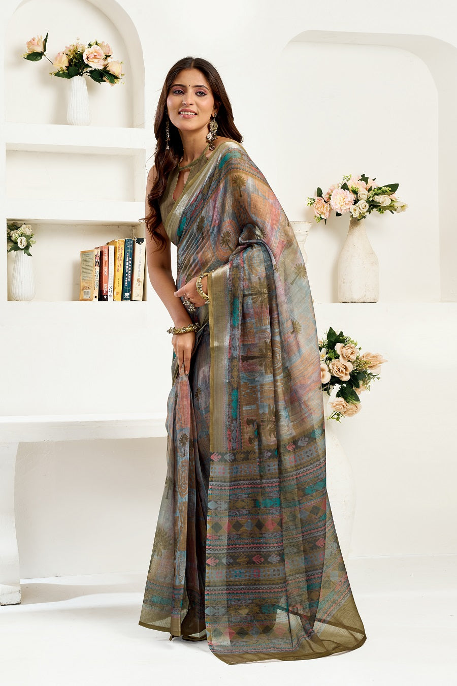 Meera 325