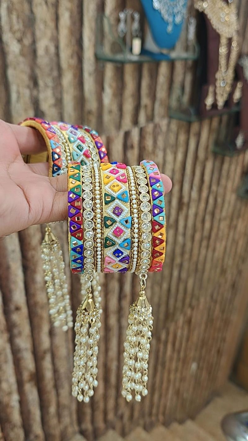 Amrah Wholesale Multi Thread Kalira Latkan Bangles 1