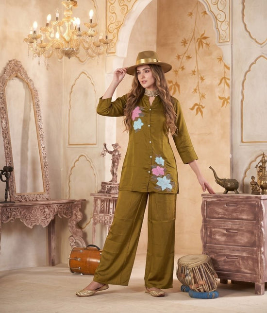 Amrah Wholesale Naisha K 1386 Mul Chanderi Co Ord Set