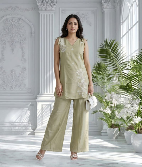 Amrah Wholesale Naisha K 1390 Mul Chanderi Co Ord Set