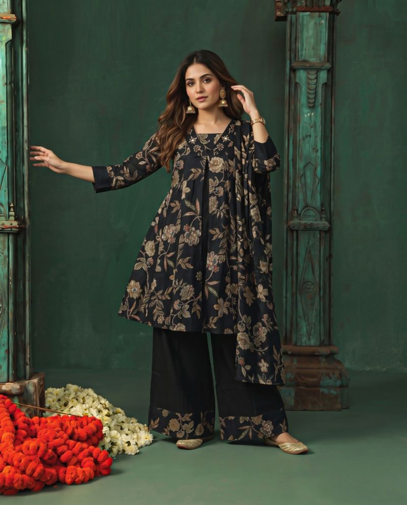 Amrah Wholesale Naisha K 1397 Berlin Discharge Print Hand Work Kurti Pant Dupatta Set