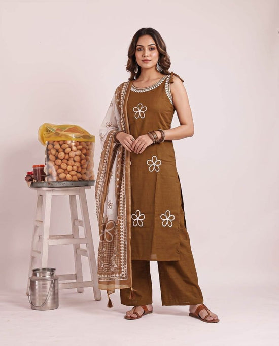 Amrah Wholesale Naisha K 1399 Pure Nylon Viscose Embroidered Kurti Pant Dupatta Set