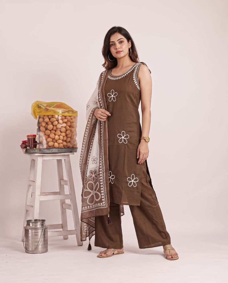 Amrah Wholesale Naisha K 1399 Pure Nylon Viscose Embroidered Kurti Pant Dupatta Set