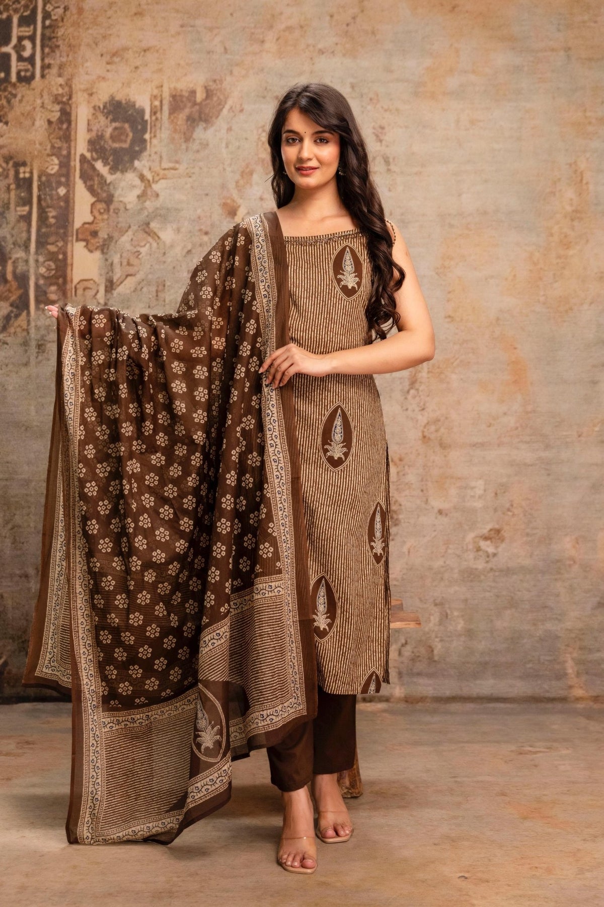 Amrah Wholesale Naisha K 992 Cotton Kurti Pant Dupatta Set - Amrah Wholesale