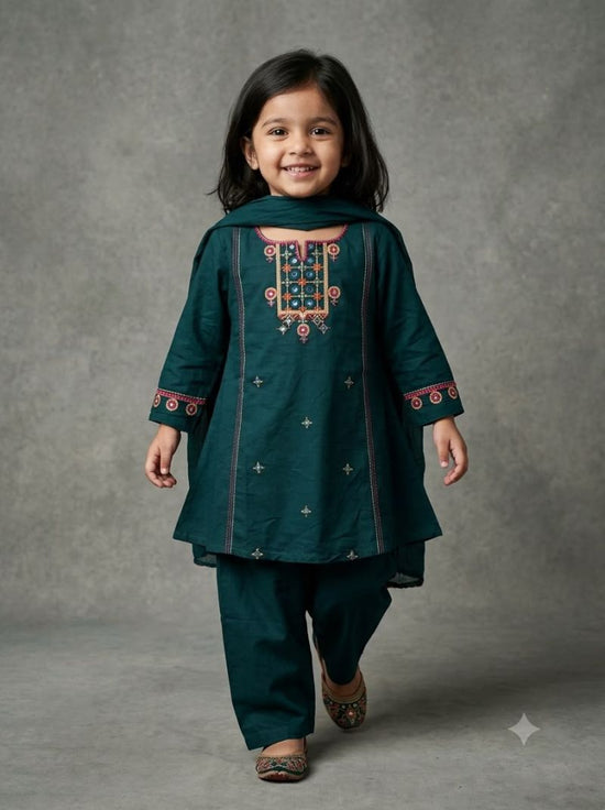 Amrah Wholesale Naisha Kids 18 Cambric Cotton Embroidered Kurti Set