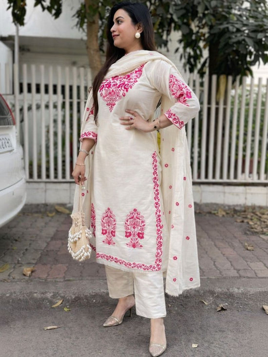 Amrah Wholesale Navya Kurti 281 Cotton Embroidered Kurti Pant Dupatta Set