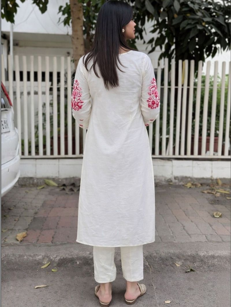 Amrah Wholesale Navya Kurti 281 Cotton Embroidered Kurti Pant Dupatta Set