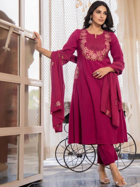 Amrah Wholesale Navya Kurti 327 Silk Blend Kurti Pant Dupatta Set
