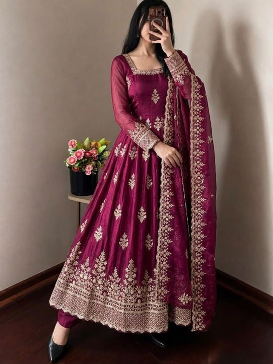 Amrah Wholesale Nsr 918 Fendy Silk Sequence Work Gown