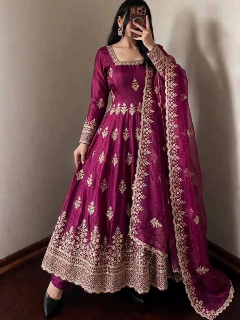 Amrah Wholesale Nsr 918 Fendy Silk Sequence Work Gown