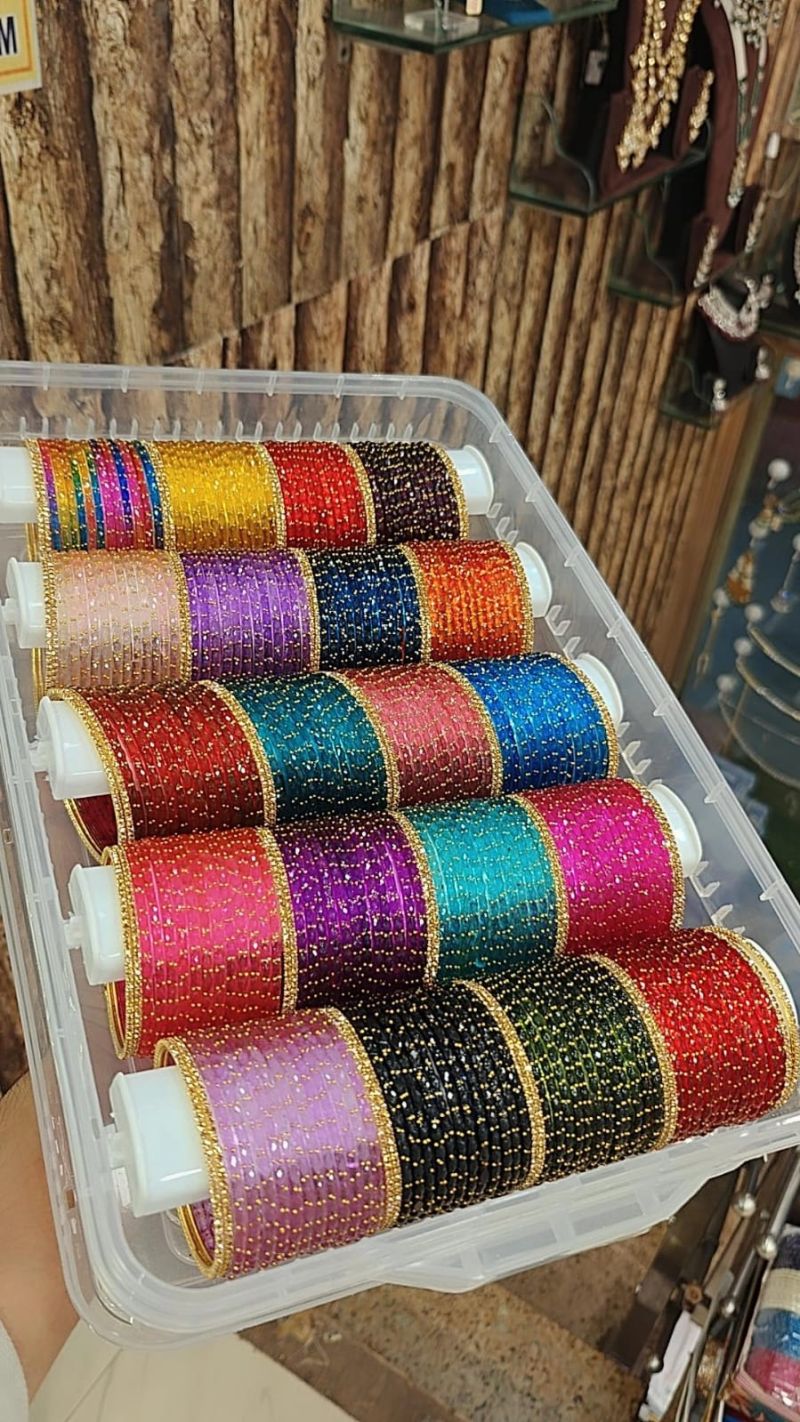 Amrah Wholesale Rain Drop Glass With Golden Stone Bangles 1