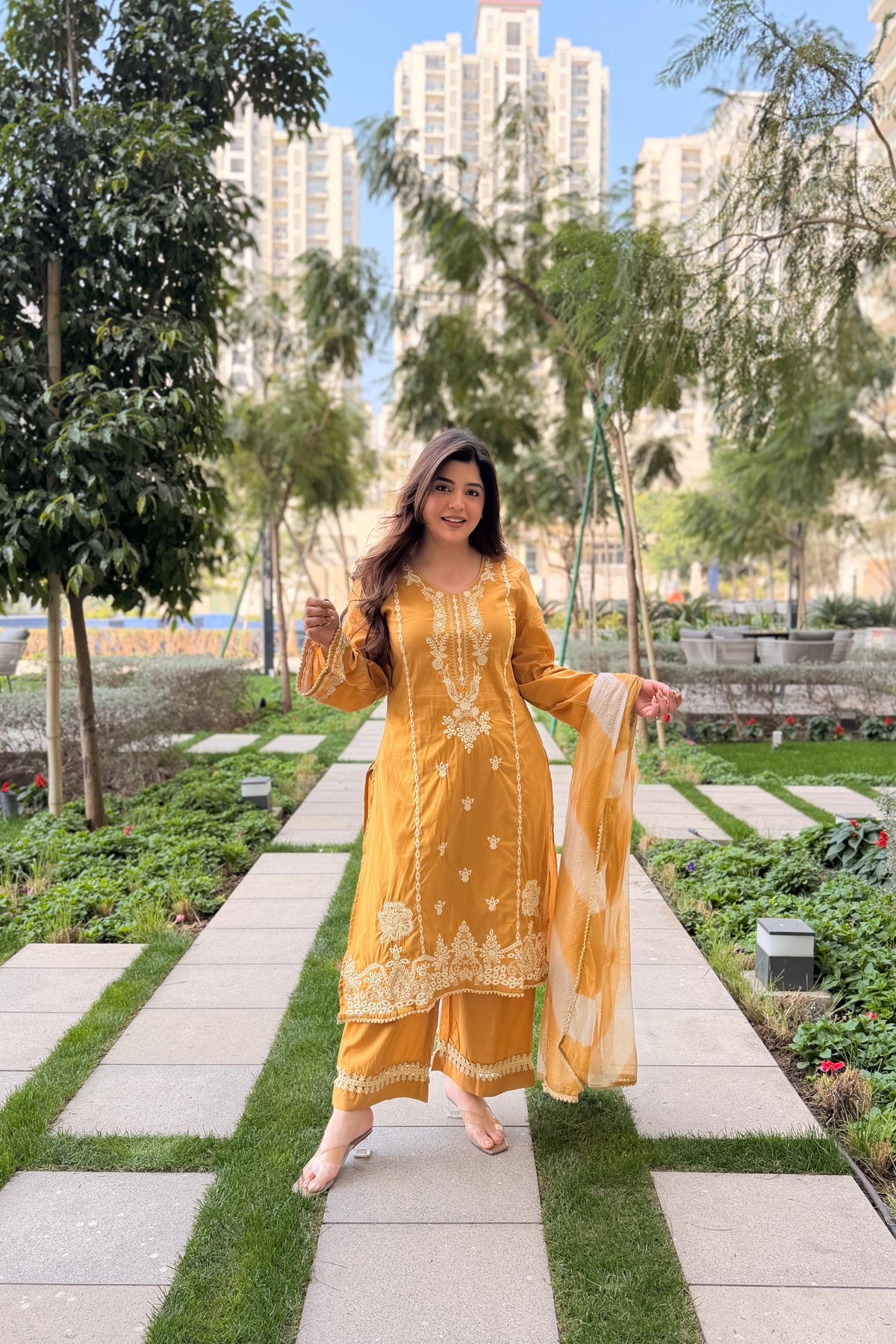 Amrah Wholesale Riwayat 01 Roman Silk Embroidered Kurti Pant Dupatta Set