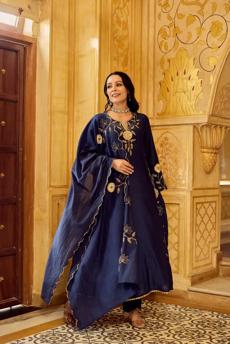 Amrah Wholesale Satdhara 01 Chanderi Silk Embroidered Kurti Pant Dupatta Set