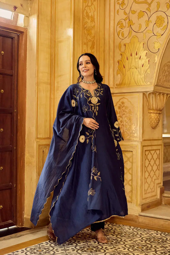 Amrah Wholesale Satdhara 01 Chanderi Silk Embroidered Kurti Pant Dupatta Set