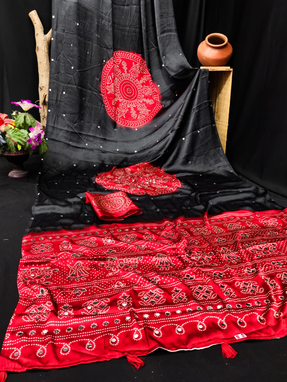 Amrah Wholesale Sf Sheeshmahal Gaji Silk Mirror Worked Saree Collection - Amrah Wholesale
