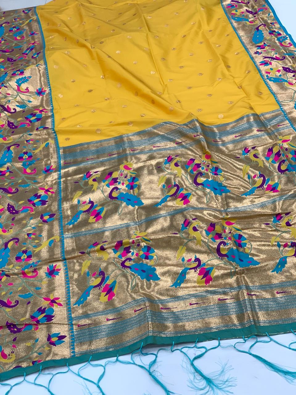 Amrah Wholesale Soft Silk 005 Soft Silk Zari Work Saree