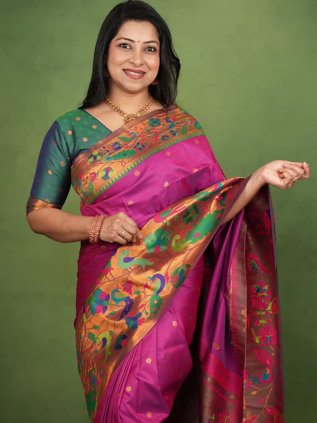 Amrah Wholesale Soft Silk 005 Soft Silk Zari Work Saree