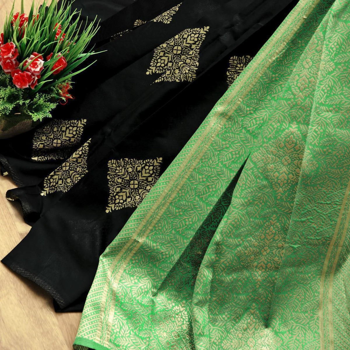 Amrah Wholesale Soft Silk 1066 Lichi Silk Sarees - Amrah Wholesale
