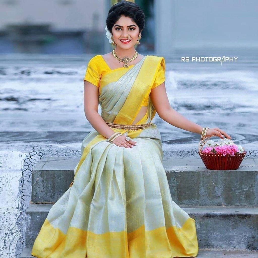 Amrah Wholesale Soft Silk 3083 Lichi Silk Jacquard Saree