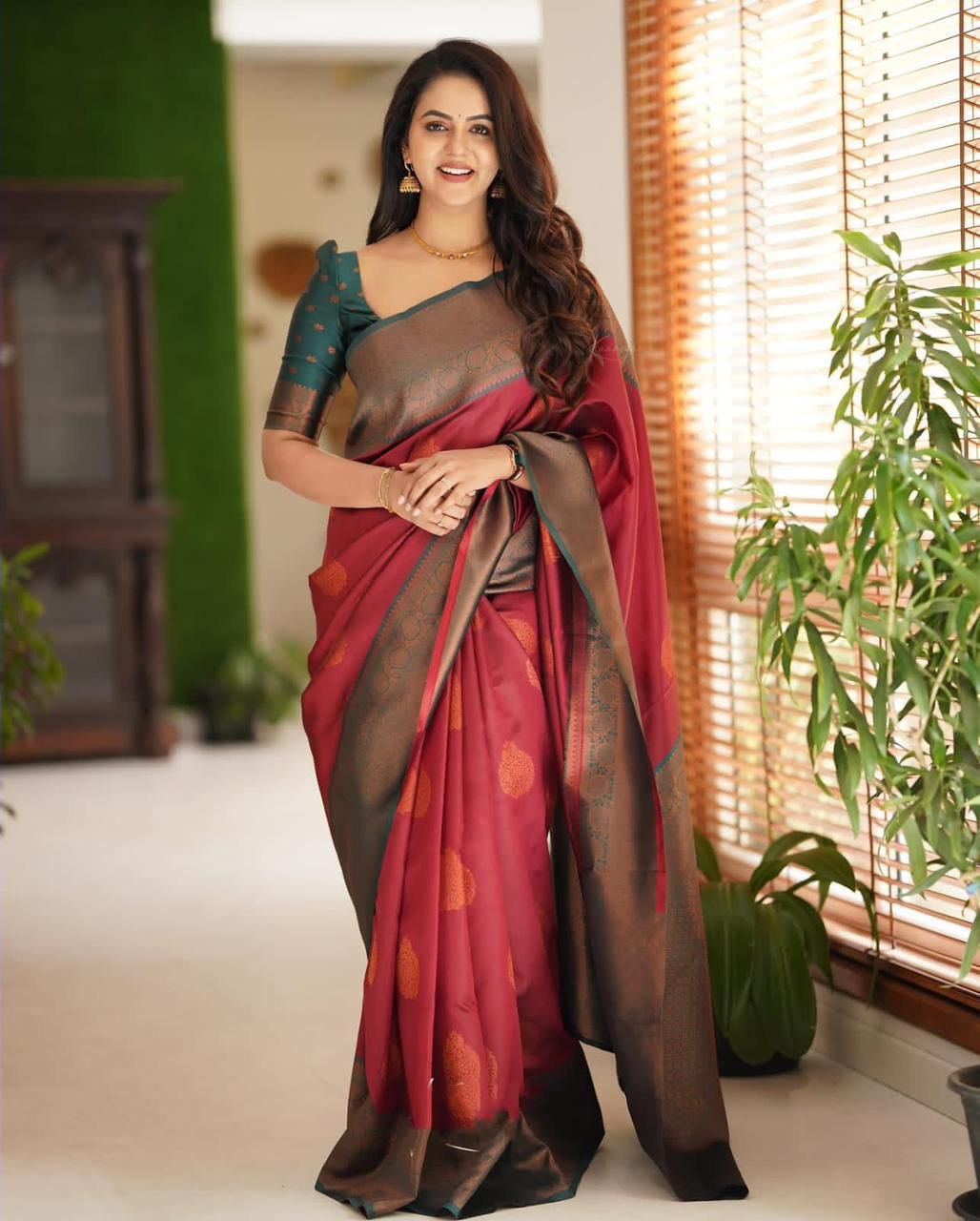 Amrah Wholesale Soft Silk 4059 Lichi Silk Jacquard Work Saree