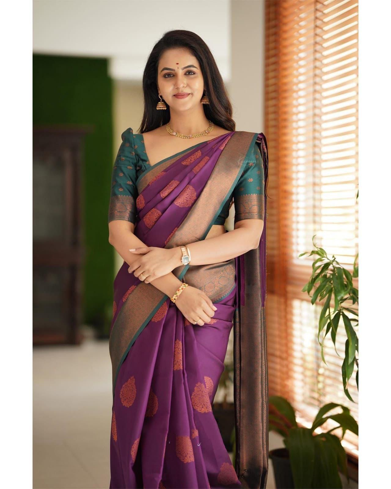 Amrah Wholesale Soft Silk 4059 Lichi Silk Jacquard Work Saree