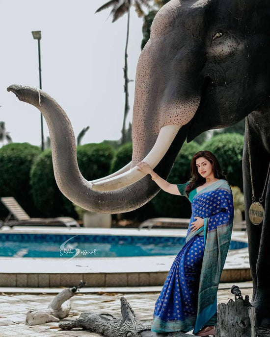 Amrah Wholesale Soft Silk 5012 Lichi Silk Jacquard Saree
