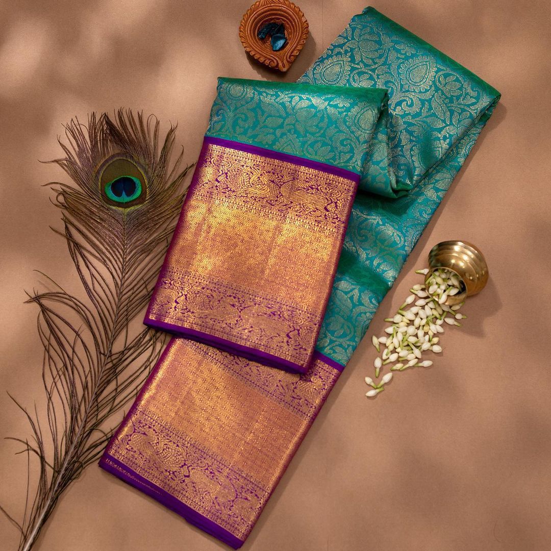 Amrah Wholesale Soft Silk 5042 Lichi Silk Saree