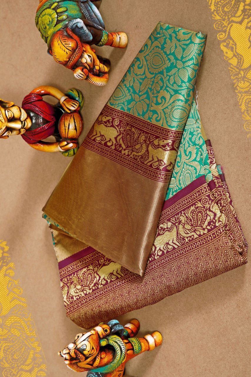 Amrah Wholesale Soft Silk 5042 Lichi Silk Saree