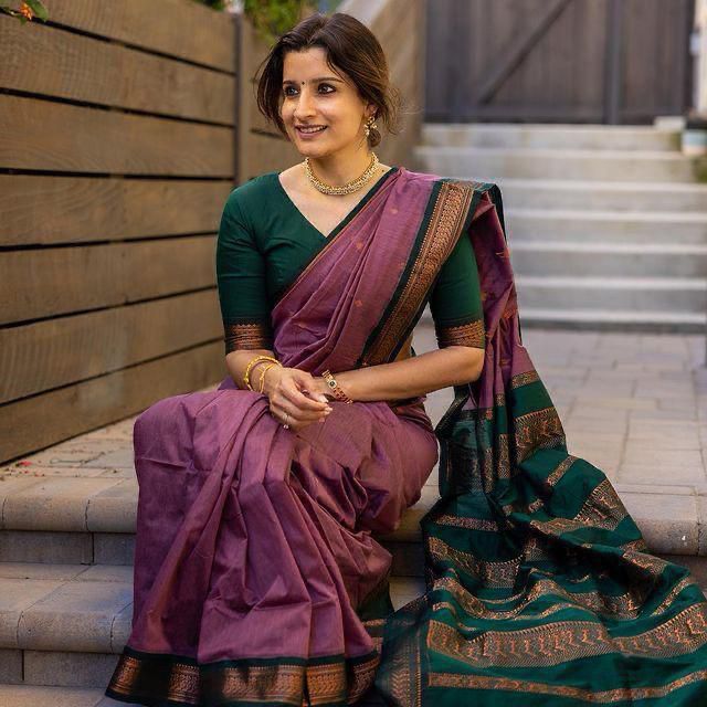 Amrah Wholesale Soft Silk 5044 Lichi Silk Saree