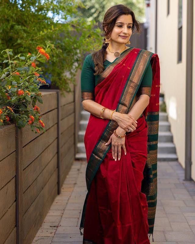 Amrah Wholesale Soft Silk 5044 Lichi Silk Saree