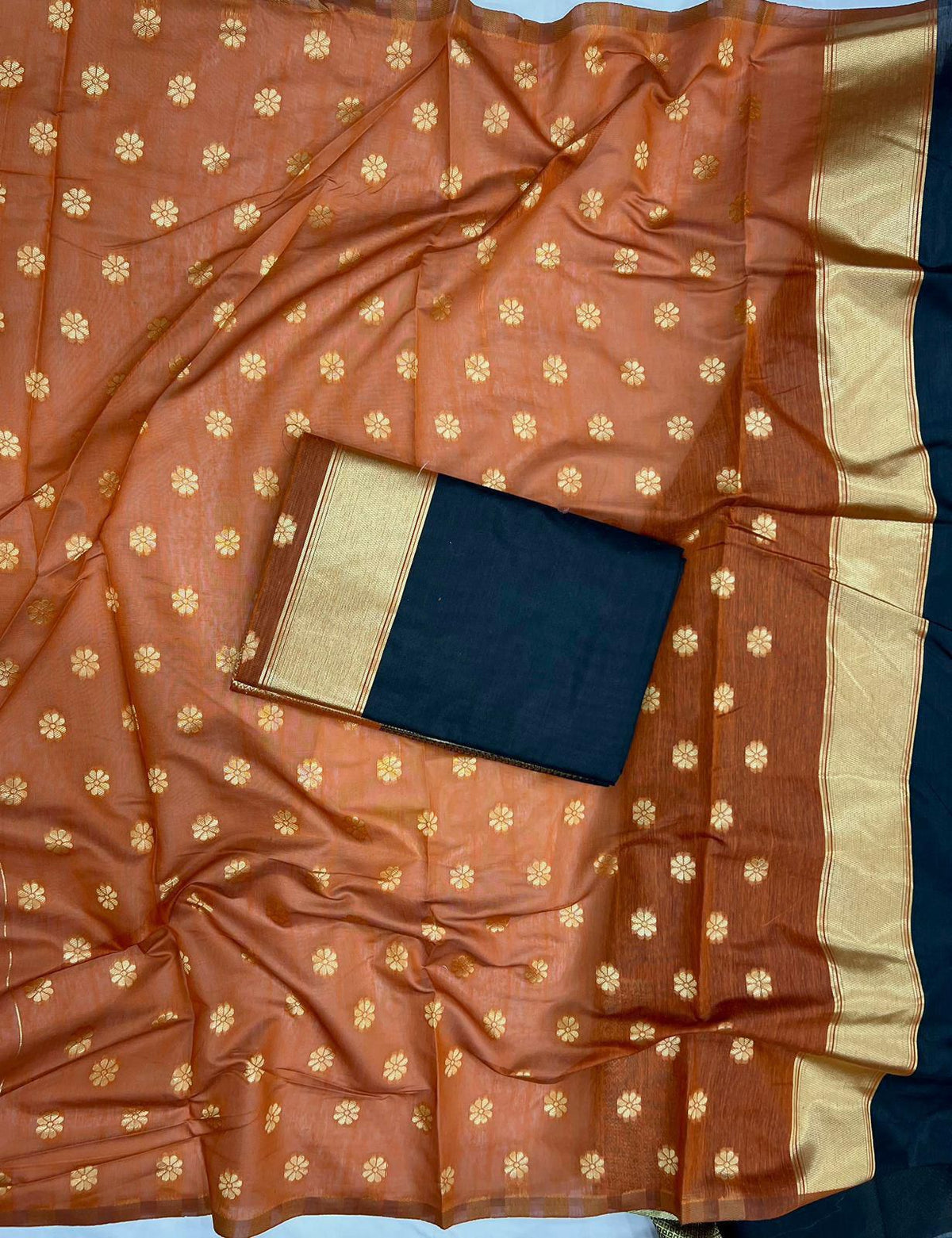 Amrah Wholesale Soft Silk 5056 Linen Slub Sarees - Amrah Wholesale