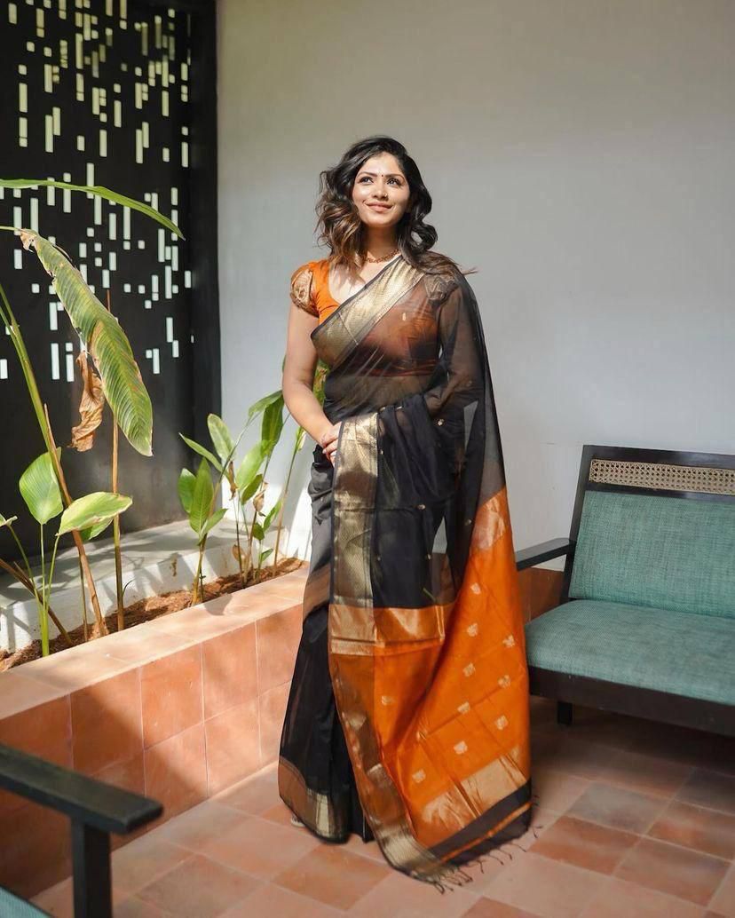 Amrah Wholesale Soft Silk 5060 Linen Slub Saree - Amrah Wholesale